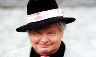 Image for the poem My TriBuTe tO tHe GrEaT "BeNNy HiLL"