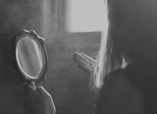 Image for the poem The girl in the mirror