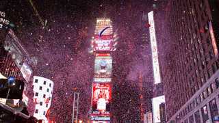 Image for the poem Watching Balls Drop