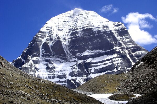 Image for the poem The Mountain, Shrine of Sacred Feelings