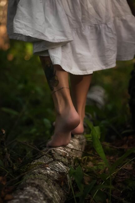 Image for the poem the in-between