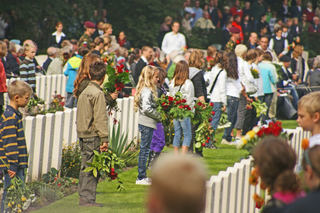 Image for the poem coarsen graves